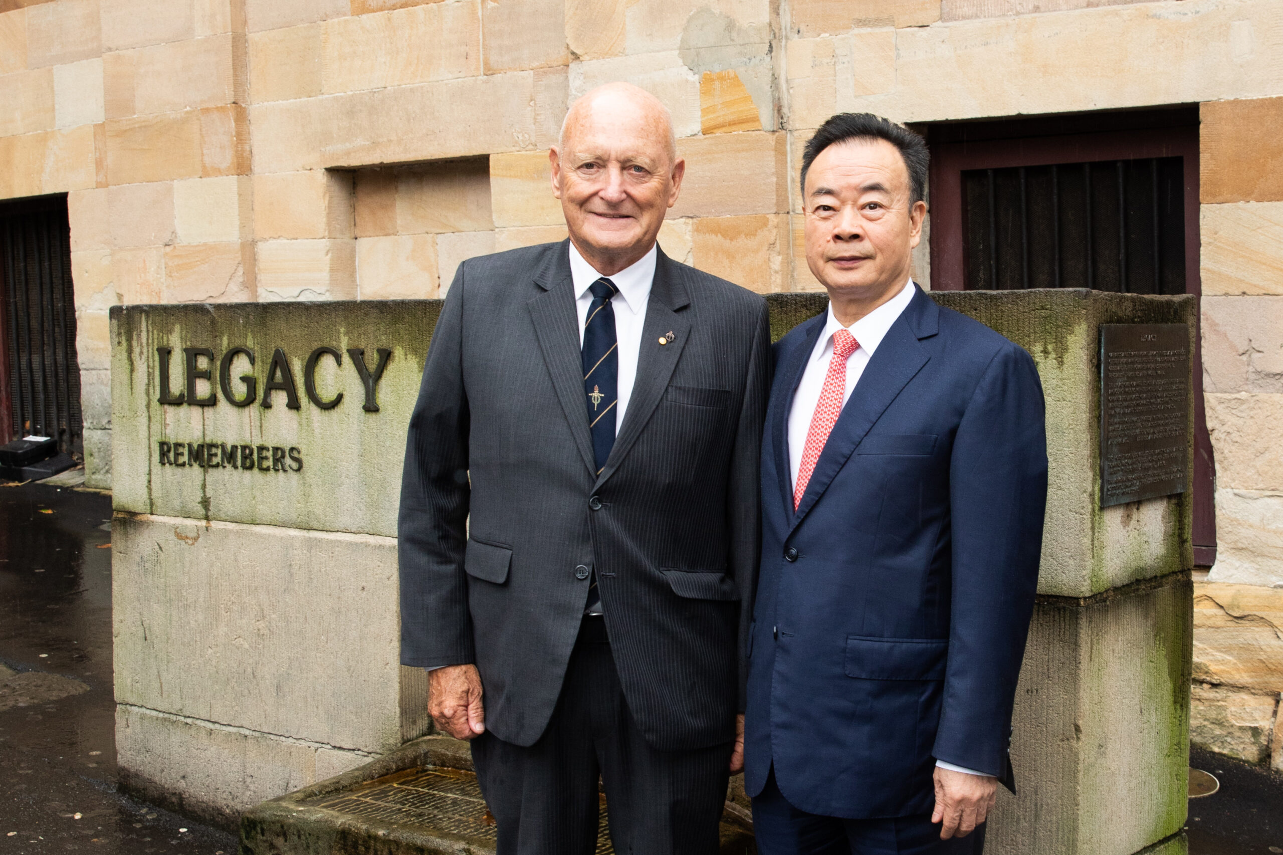 Dr Chau Chak Wing and Legacy Australia Chairman Rick Cranna