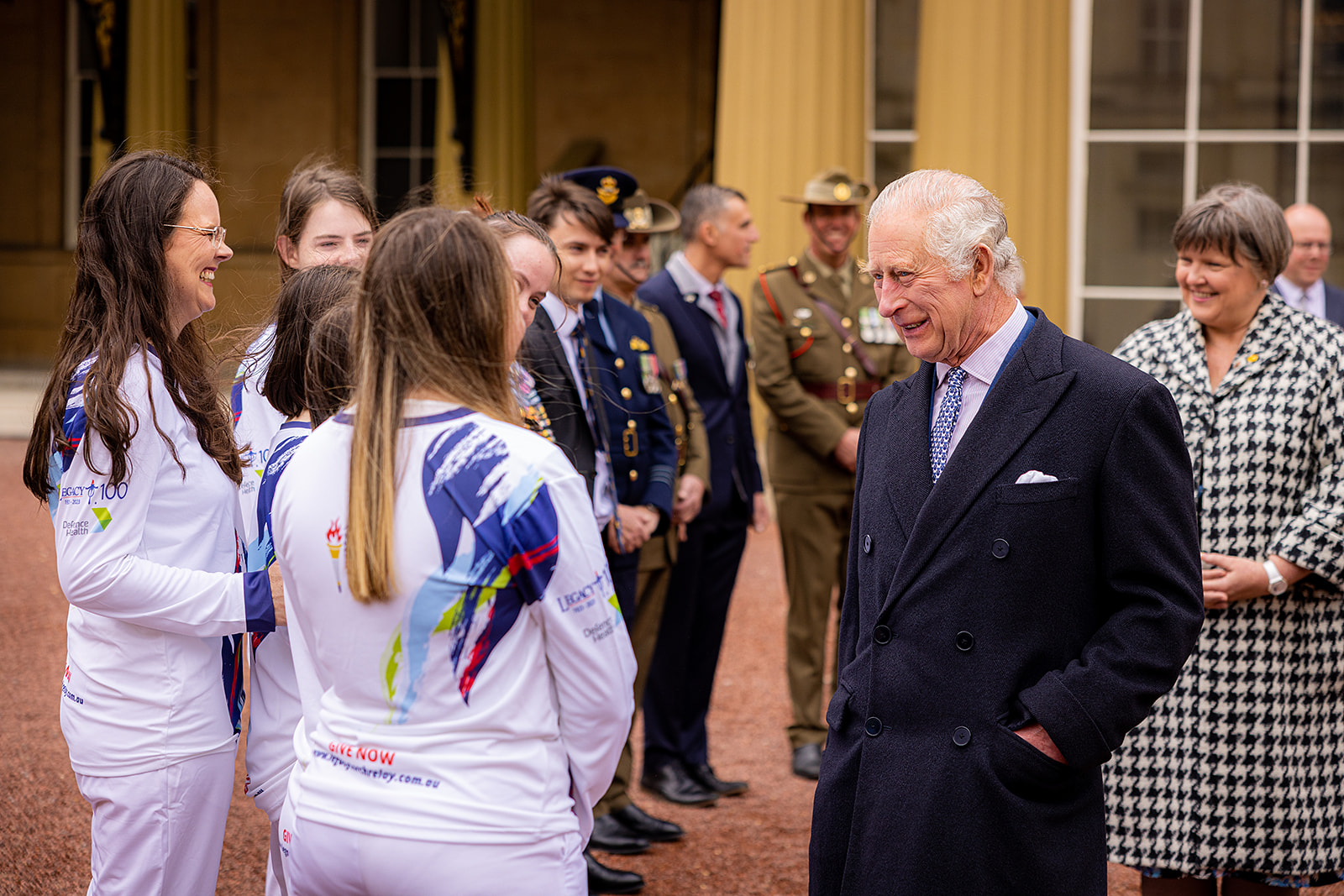 Legacy flame receives royal welcome in London